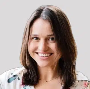 Photo of Liz Blair, VP Growth Marketing